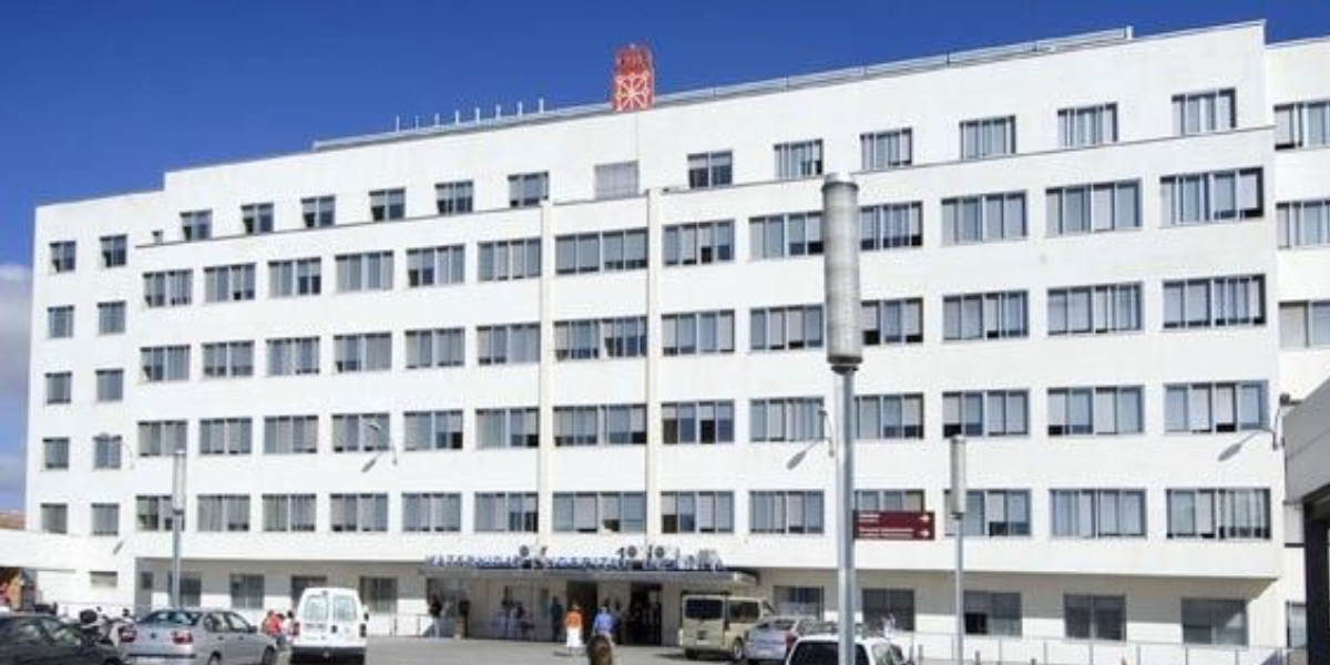 fachada virgen del camino hospital 